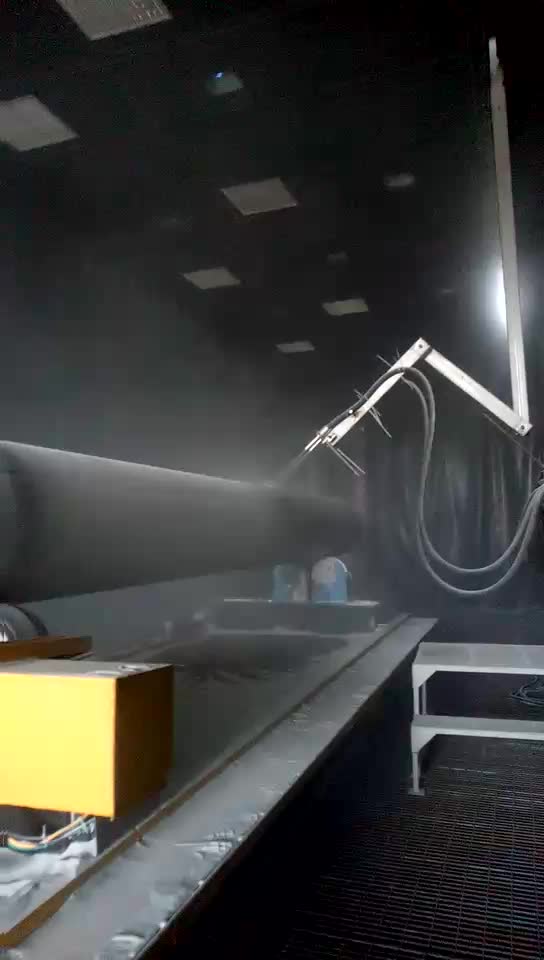 自动辊道喷砂机工作视频